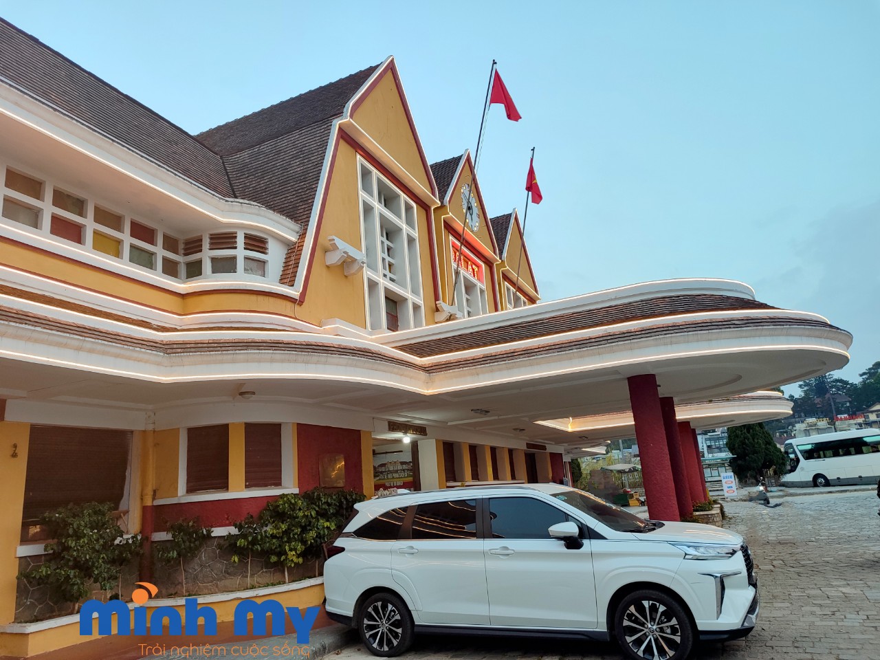Dịch vụ thuê xe 7 chỗ Đà Lạt an toàn, giá SIÊU TIẾT KIỆM