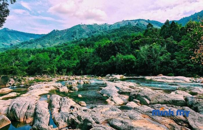 Lạc lối trong Hòn Bà Nha Trang - Vẻ đẹp thiên nhiên ban tặng