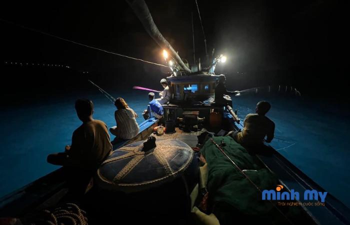 Khám phá đảo Bình Hưng Nha Trang - Di chuyển, ăn uống?