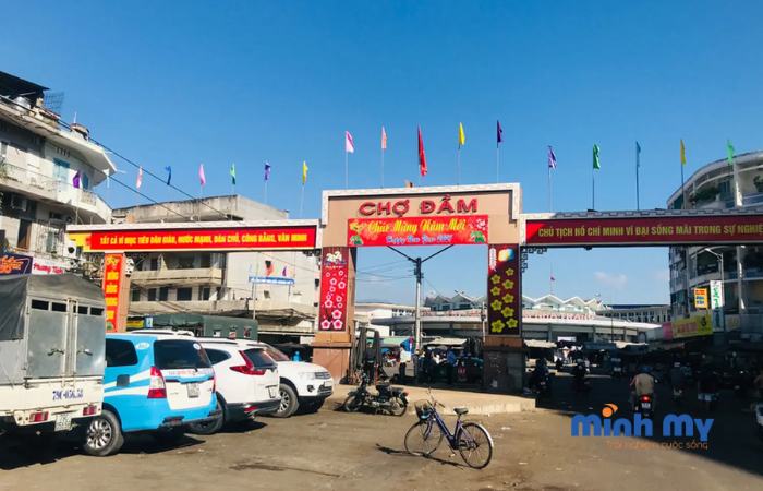 Khám phá Chợ Đầm Nha Trang - Trung tâm mua sắm gì cũng có