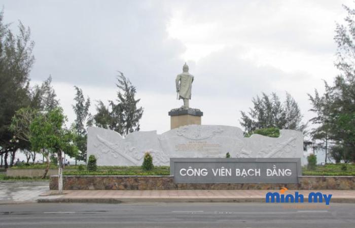 Review Công viên Bạch Đằng chơi thả ga quên lối về