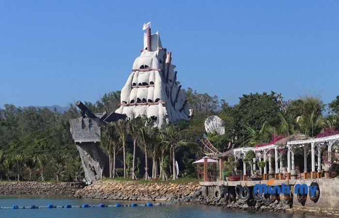 Khám phá Thuỷ cung Trí Nguyên thu nhỏ giữa thành phố biển