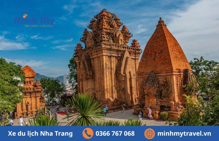 Tháp Bà Ponagar Nha Trang - Công trình vĩ đại người Chăm