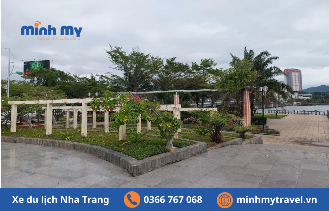Review Công Viên Alexandre Yersin Nha Trang - nơi tưởng nhớ vị bác sĩ vĩ đại